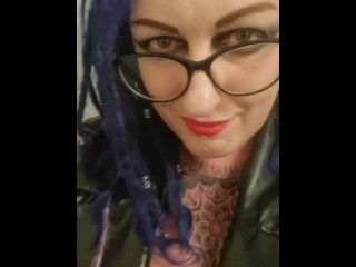 У Хозяйки есть для вас заказы. Достойны ли вы?