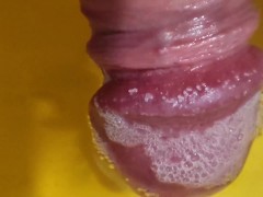Close up piss with macro lens