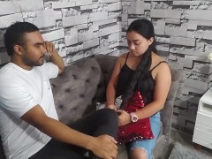 Video I offer a blowjob to a Latino couple for rent help
