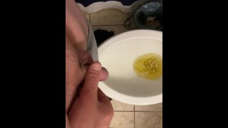 MICROPENE PISSING - HO FATTO UN PASTICCIO! [HD POV]