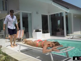 21 NATURALS - Sexy Blonde Alexa Flexy Takes A Big Dick In Her Tiny Ass! screenshot number 2