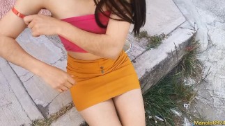 Me ENCUENTRO A MI VECINA EN LA CALLE Y ME LA LEVO A COGER