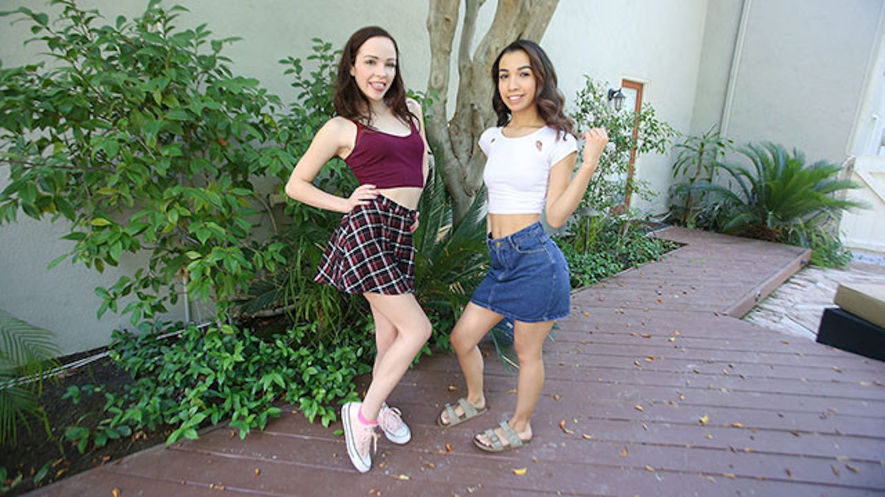 Aliya brynn and jackie rogen