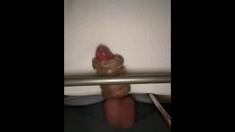 Debajo de la cama Fleshlight golpeando y semen