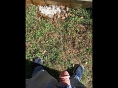 Backyard Pissing - Screenshot 15 of 16 - Pee