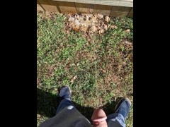 Backyard Pissing - Screenshot 3 of 16 - Pee