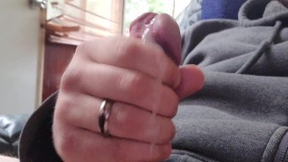 Идеальный член кончает для Pornhub