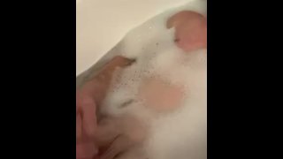 Jerking off in bathtub