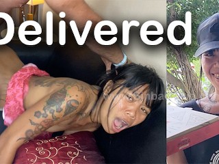 THAI PIZZA DELIVERY GIRL & HARDCORE THROATPIE
