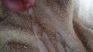 Chiudi l'enorme sborrata, solo la punta