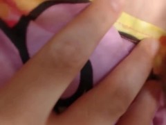 パイパン 美少女 ななみちゃん💕jcっぽく撮ってみた💕jsにも見える？？💕パイパン💕素人 微乳のオナニーです💕ちっぱい好きな人集まれ💕 - Screenshot 8 of 16 - アジアン