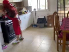 Video Venezuelan Employee FUCKS her Boss VERY HARD while he cooks for him