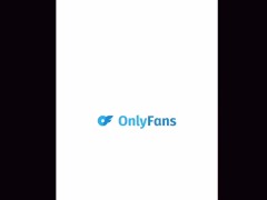 【OLコスプレ】ペットボトルに放尿　音がどうしても恥ずかしい…  その後はそのおしっこを… - Screenshot 16 of 16 - Pee