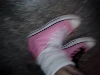 PINK CONVERSE CUM OUTDOOR