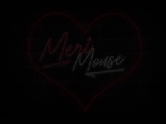Горячая милашка в мокрой футболке работает ртом - Screenshot 1 of 16 - Handjob Toy