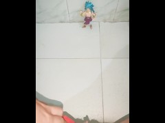 I wanted to knock Dragon Ball Z down with a stream of urine, but did not defeat the superhero
