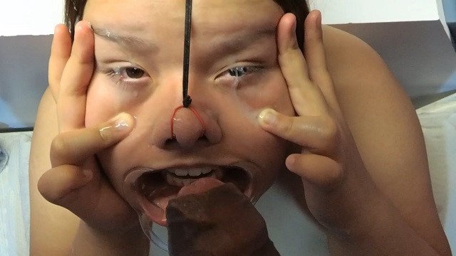 Watch Bondage Video:Con la verga en la cara y el semen en los ojos