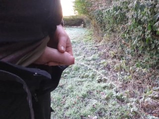 Pissing at Work in a Cold Field