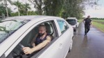 GAYWIRE - Un policier musclé baise un clignotant Out In Public