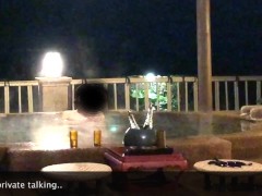 ゴージャスな貸切露天風呂でイチャイチャした後は椅子の上で騎乗位セックス、出した後は甘苦いごっくん - Screenshot 6 of 16 - 露天風呂