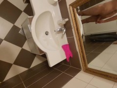 Big dick masturbating