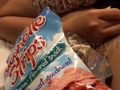Video CHUBBY PINAY SUCKS MY COCK DRY WHILE EATING CHIPS-PINAY VIRAL