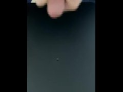 男一人でオナニーしている　射精もあり - Screenshot 6 of 16 - Bukkake