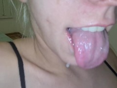 Keep sucking after cum 16/16