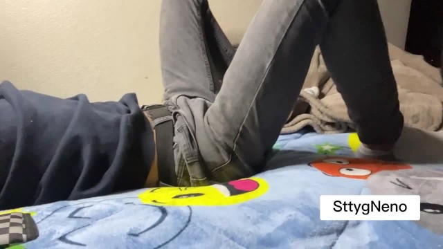 Beautiful Cock of an 18 Year old Boy Naked in Bed - Pornhub Gay
