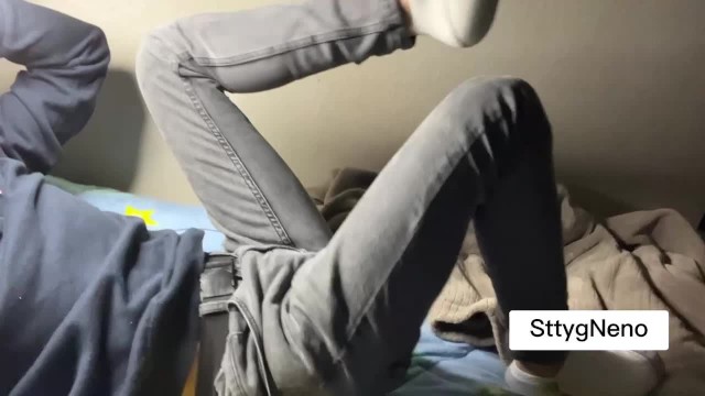 Beautiful Cock of an 18 Year old Boy Naked in Bed - Pornhub Gay
