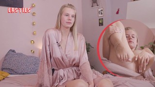 Ersties: Sinnliche Jolien probiert Dessous an und masturbiert vor dem Spiegel