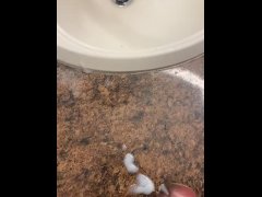 Watch me do magic tric