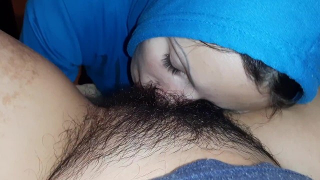 First Date Stranger Eats My Hairy Pussy Passionately - Lesbian_illusion