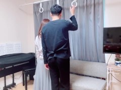 吊り革が届いたから彼女と電車ごっこしてお尻を触りまくったら楽しすぎて大興奮-素人カップル/日本人/イメージプレイ/個人撮影 - Screenshot 1 of 16 - Japanese
