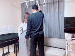 吊り革が届いたから彼女と電車ごっこしてお尻を触りまくったら楽しすぎて大興奮-素人カップル/日本人/イメージプレイ/個人撮影 - Screenshot 5 of 16 - Couple