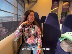 Video Shameless girl seduced a guy on the train and gave him a blowjob in public