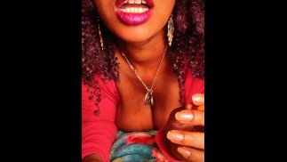 Whoopsie Rauchen Vibey Titten Necken