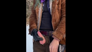 Jerking off on a frozen lake - Vertical 60fps