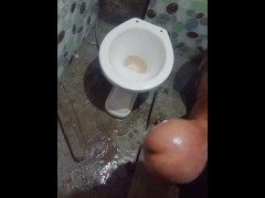 Pinutok sa cr!.quickie pa lang yan💦