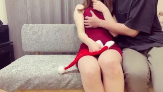Fumbling my girlfriend wearing cute red mini skirt, she became wet hard and start having sex