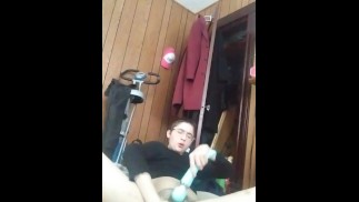 (FTM) fucking myself til I squirt