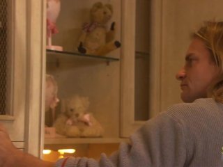 Plunging his dick into a shaved milf pussy on the stairways made the guy cum