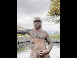 masturbate, vertical video, solo male, muscle man