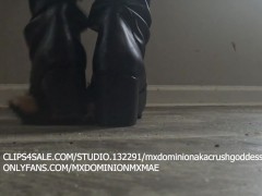 Giantess fetish, femdom, crush goddess