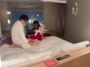 Preview 4 of 【個人撮影】Christmas🎄✨夜景の見えるホテルでサンタさんのコスプレをしたまりあと甘々中出しSEX♡Japanese amateur hentai ／日本人／素人カップル／おっぱい