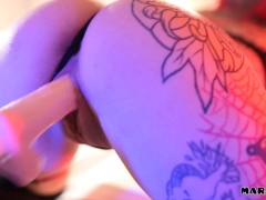 Fuck machine Marseline - Screenshot 1 of 16 - Big Boobs