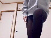 Preview 2 of 【個人撮影】素人カップル 黒タイツで足コキしてみた Japanese Hentai Amateur Couple I gave her a foot job in black tights.