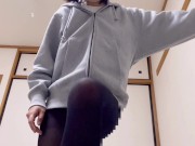 Preview 4 of 【個人撮影】素人カップル 黒タイツで足コキしてみた Japanese Hentai Amateur Couple I gave her a foot job in black tights.