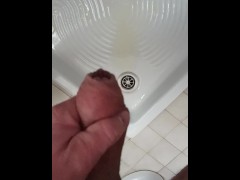 I pee in the shower tub