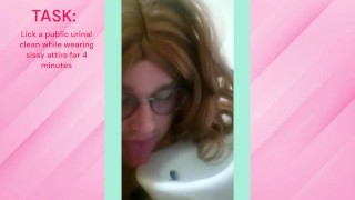 Dare: Sissy Trans Licks Urinal público por 4 minutos